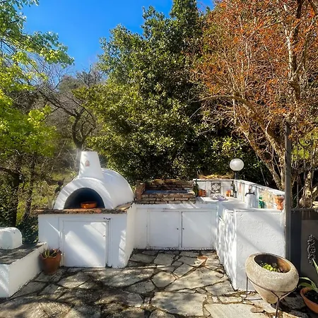 Lunara Forest Hideaway Pyrgos Holiday home *